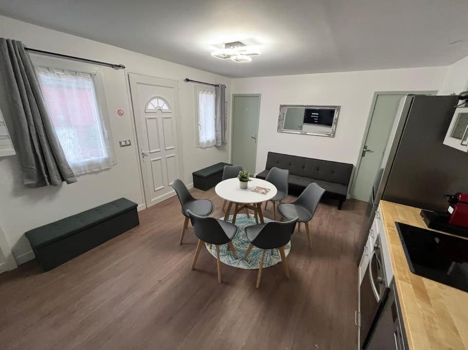 K2 - Maison 15 Min Paris Parc Expos - 3 Chambres 6 Lits باغنيو المظهر الخارجي الصورة