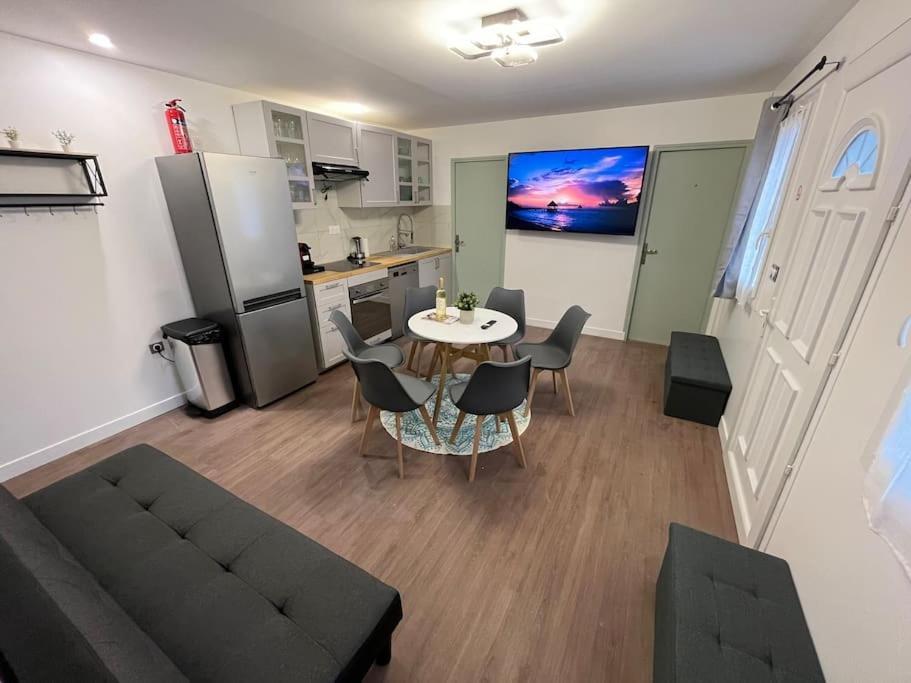 K2 - Maison 15 Min Paris Parc Expos - 3 Chambres 6 Lits باغنيو المظهر الخارجي الصورة