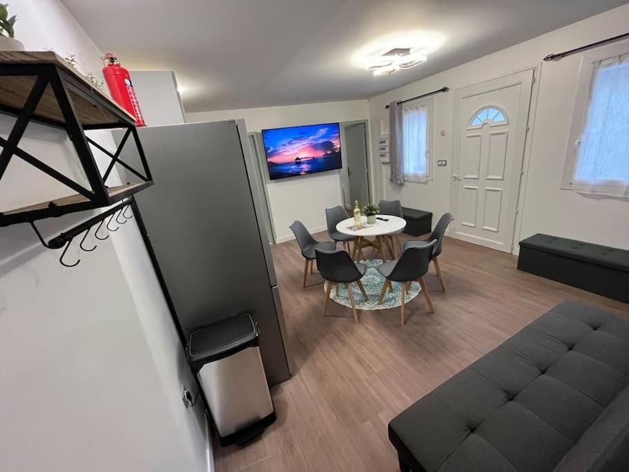 K2 - Maison 15 Min Paris Parc Expos - 3 Chambres 6 Lits باغنيو المظهر الخارجي الصورة
